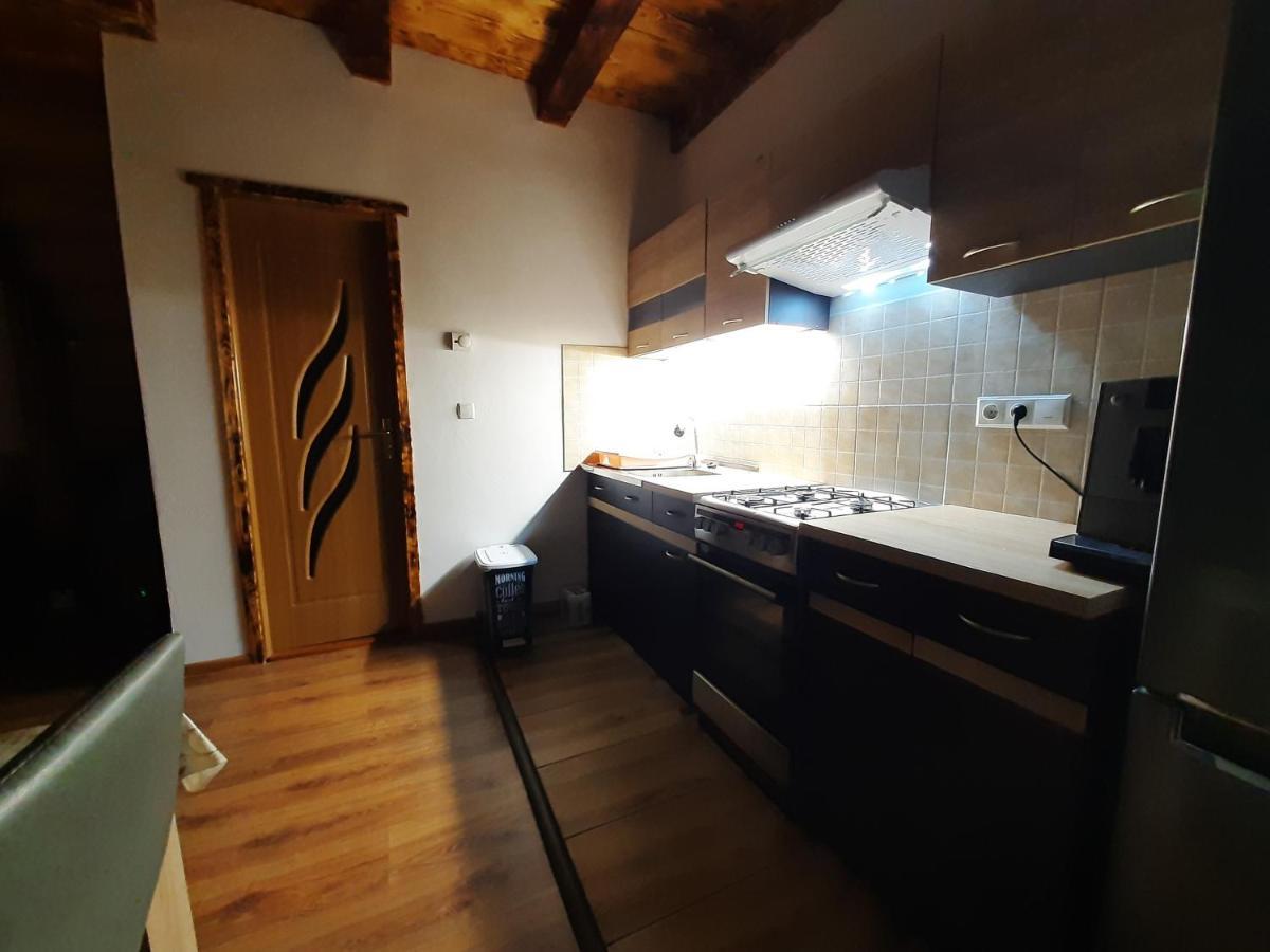 Mountain Cozy Home Sub Cetate Luaran gambar