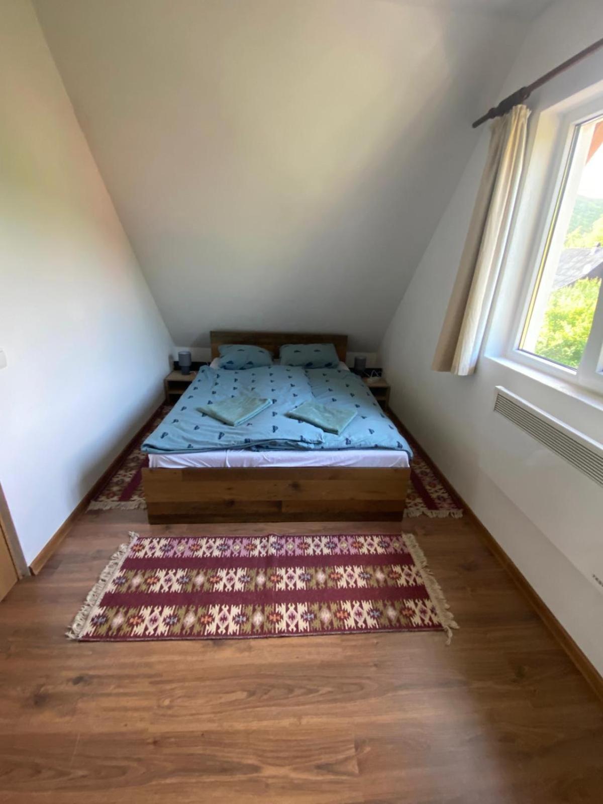 Mountain Cozy Home Sub Cetate Luaran gambar